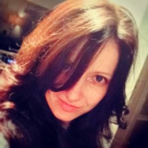 Meet your Posher, Ania